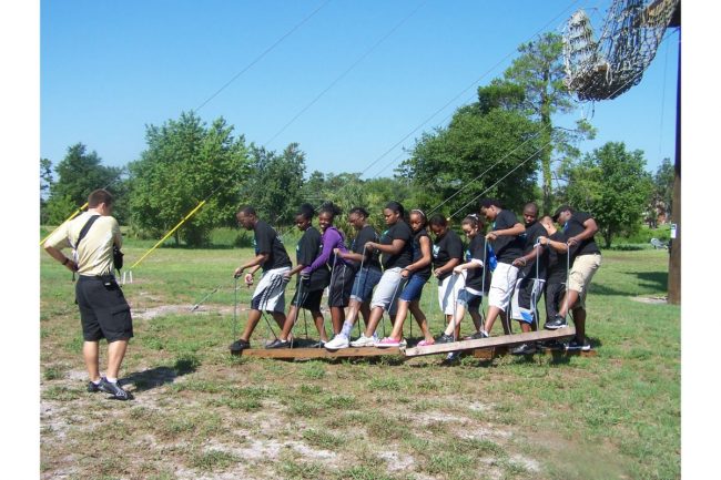 Tinsley Family Concessions_Comunity_2010 Leadership Ropes 129