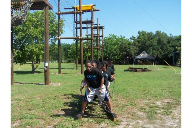 Tinsley Family Concessions_Comunity_2010 Leadership Ropes 131