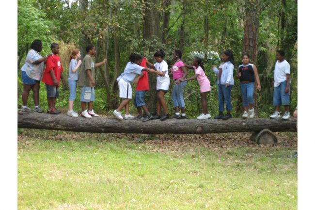 Tinsley Family Concessions_Comunity_COLA INC Kids Leadership Ropes Course 031306 024